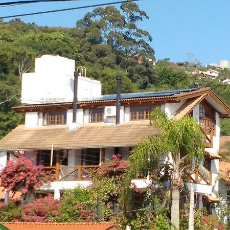 Apartamentos Morada Aquitania Bombinhas Buitenkant foto